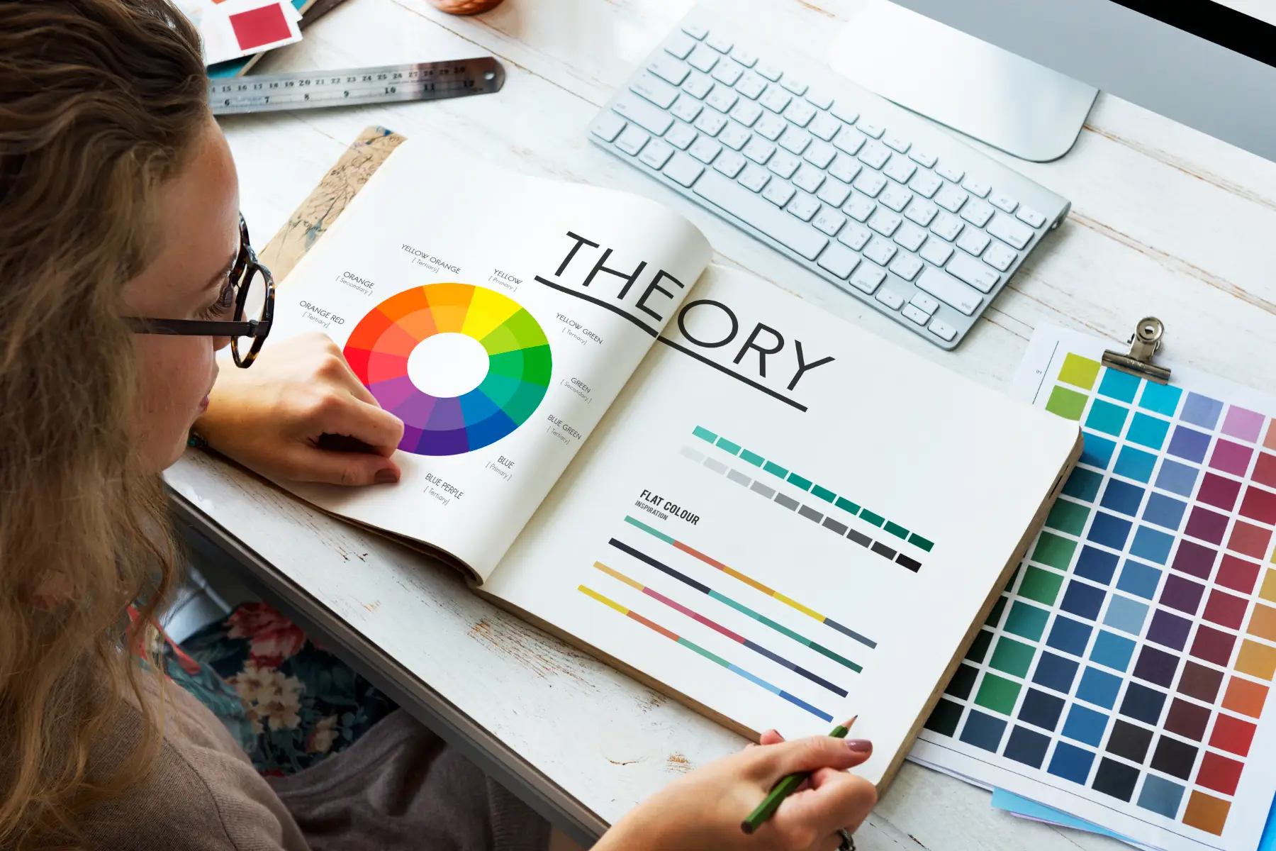 Color Theory in Web Design: Creating Harmonious Palettes